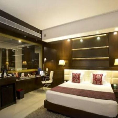 Kings Forth Hotels Нью-Делі Екстер'єр фото